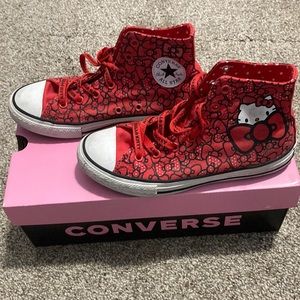 Hello Kitty Converse
